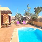 Marlau Con Piscina Privada Holiday home