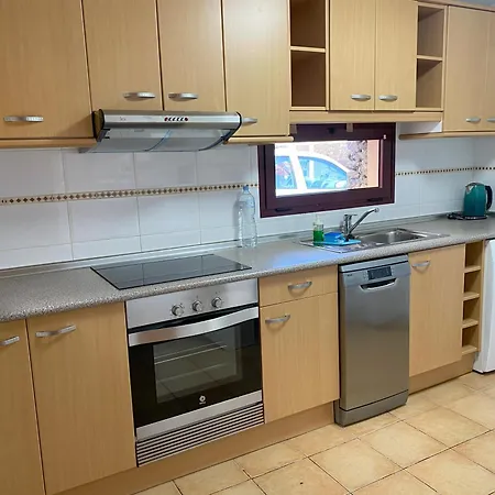Marlau Con Piscina Privada Holiday home *