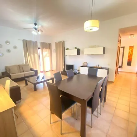 Hébergement de vacances Marlau Con Piscina Privada *