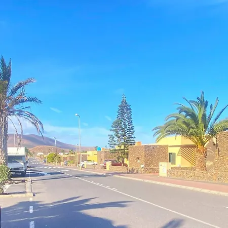 Marlau Con Piscina Privada Holiday home *