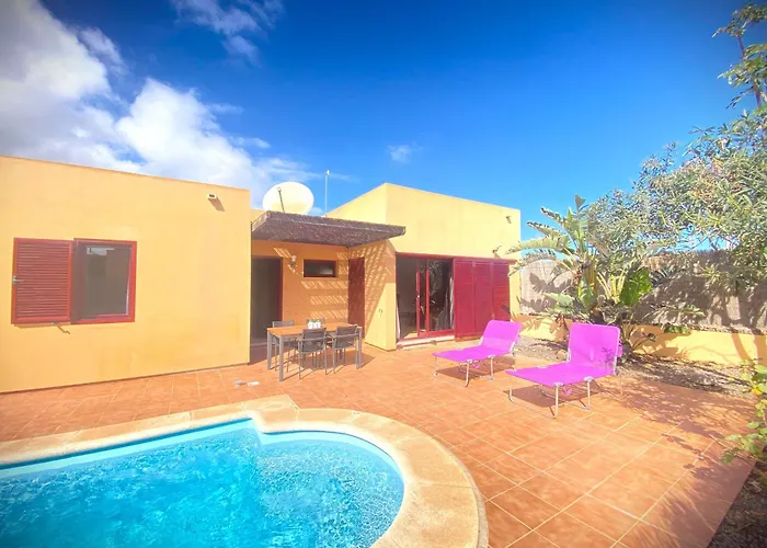 Marlau Con Piscina Privada